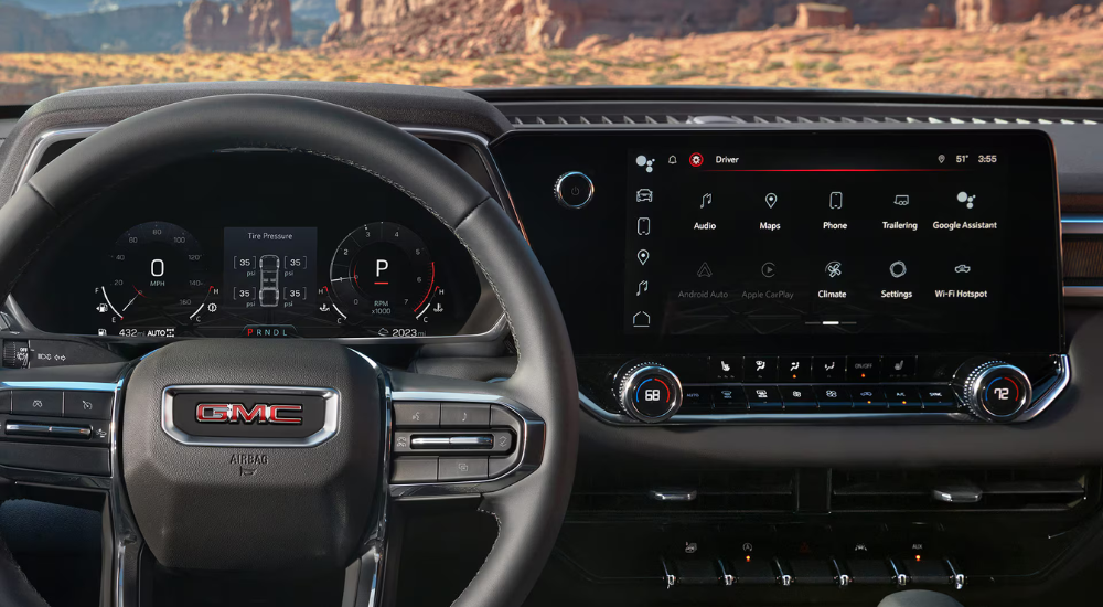 Dash and steering wheel in a 2026 GMC Canyon