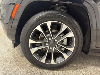 2022 Jeep Grand Cherokee Overland