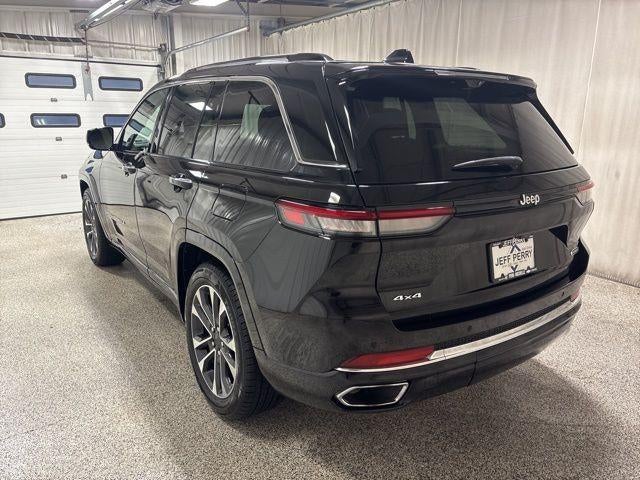 2022 Jeep Grand Cherokee Overland