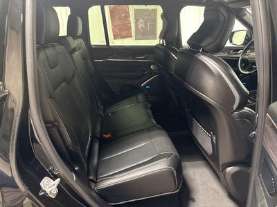 2022 Jeep Grand Cherokee Overland