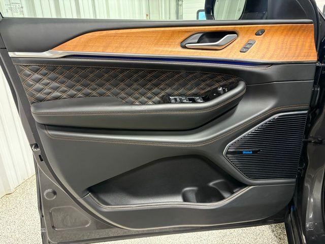 2024 Jeep Grand Cherokee L Summit