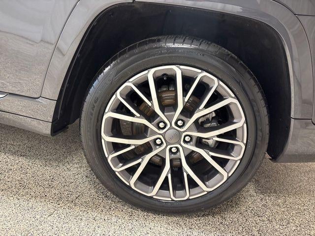 2024 Jeep Grand Cherokee L Summit