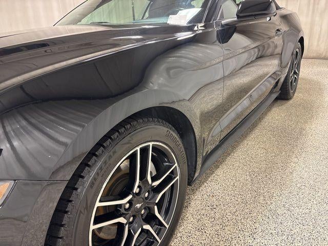 2022 Ford Mustang EcoBoost Premium