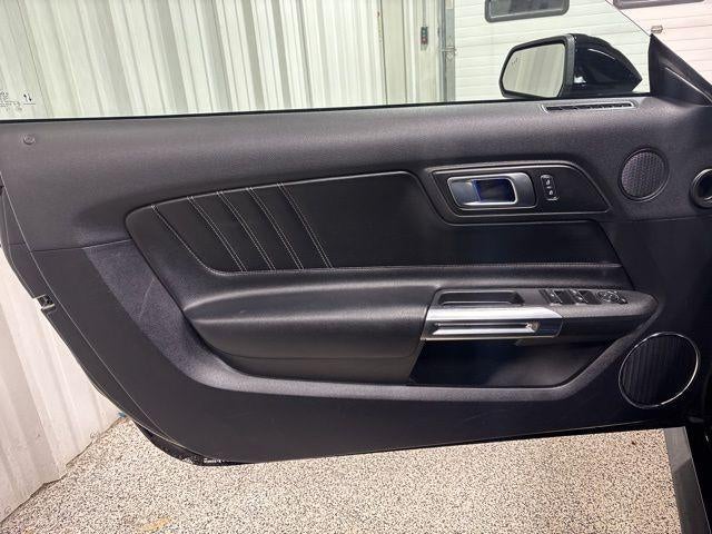 2022 Ford Mustang EcoBoost Premium