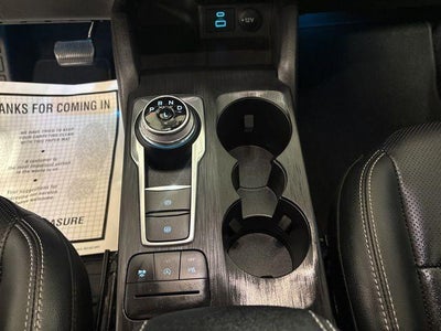 2022 Ford Escape Titanium