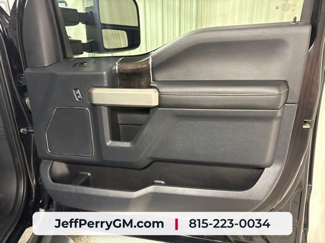 2022 Ford Super Duty F-250 SRW LARIAT