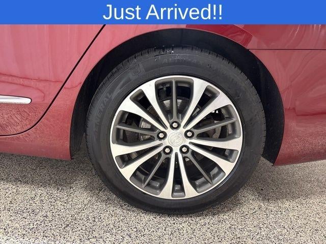 2017 Buick LaCrosse Essence