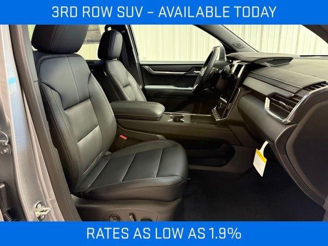 2026 GMC Acadia AWD Elevation