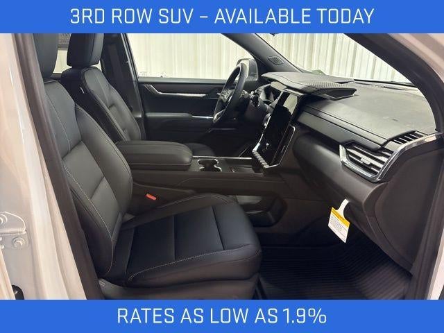 2026 GMC Acadia AWD Elevation