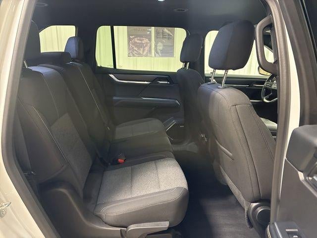 2025 GMC Acadia AWD Elevation