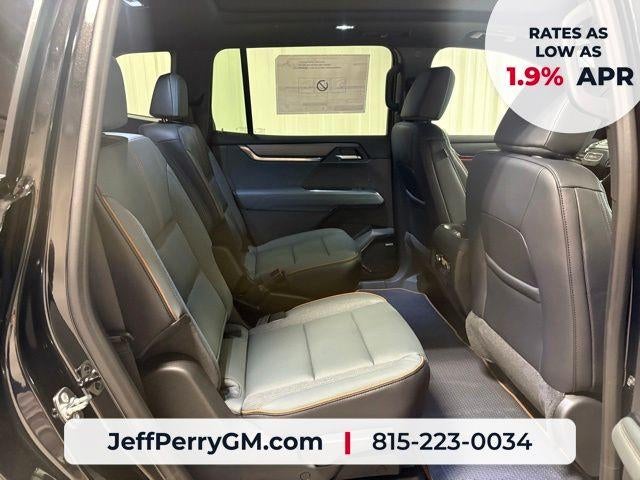 2026 GMC Acadia AWD AT4
