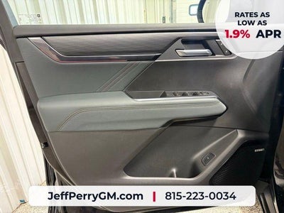 2026 GMC Acadia AWD AT4