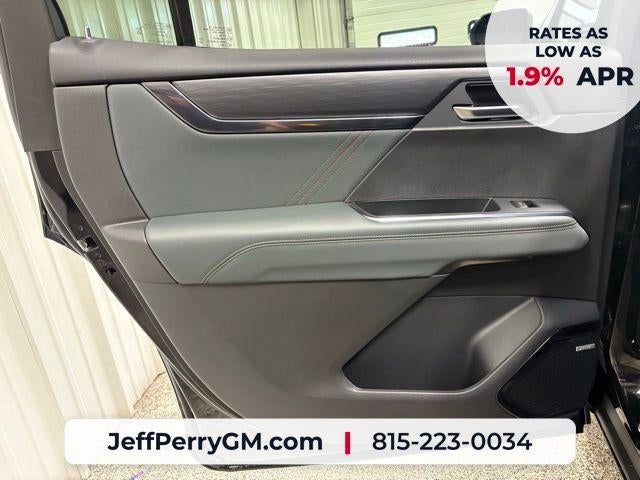 2026 GMC Acadia AWD AT4