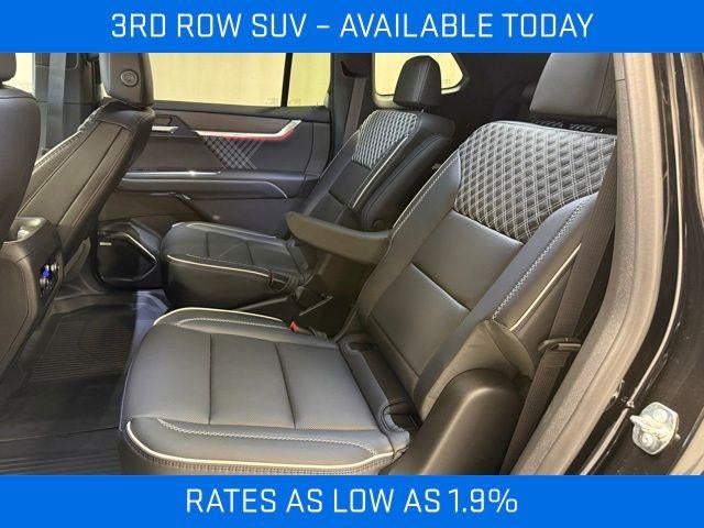 2026 GMC Acadia AWD Denali