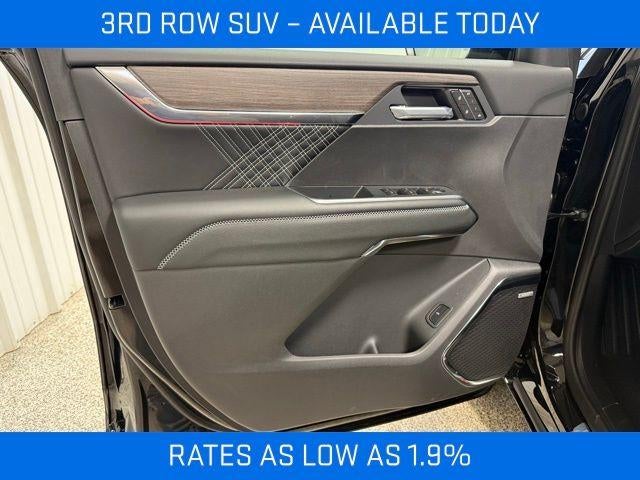 2026 GMC Acadia AWD Denali