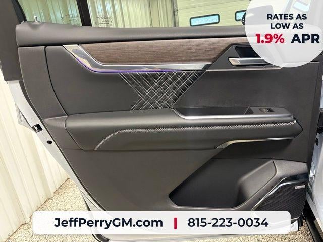 2026 GMC Acadia AWD Denali