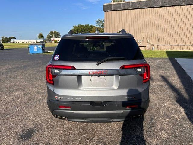 2021 GMC Acadia AT4