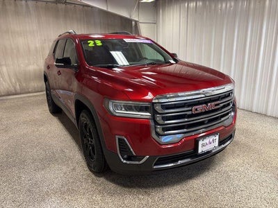 2023 GMC Acadia AT4