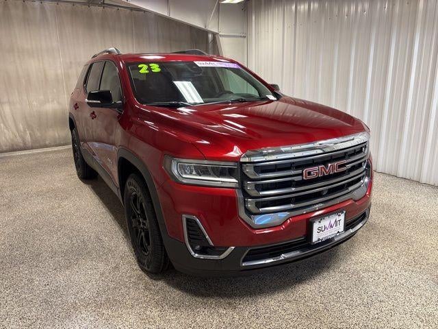 2023 GMC Acadia AT4