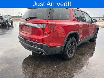 2023 GMC Acadia AT4