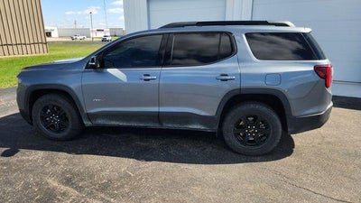 2022 GMC Acadia AT4