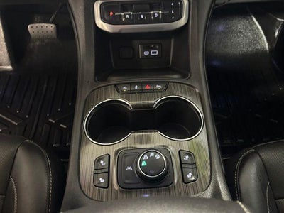 2020 GMC Acadia SLT