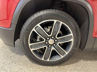 2021 GMC Acadia SLT