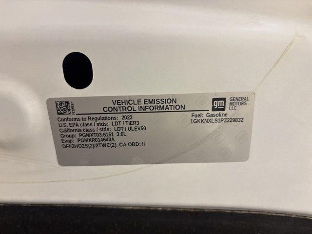 2023 GMC Acadia Denali