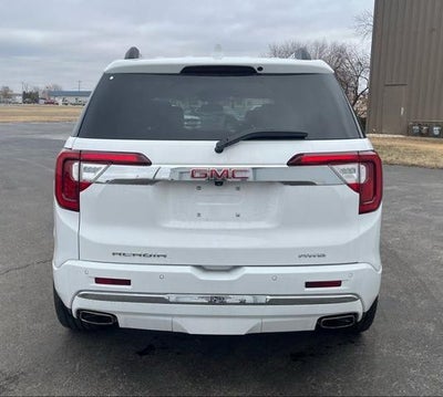 2023 GMC Acadia Denali