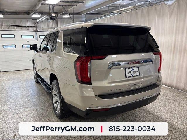 2021 GMC Yukon SLT