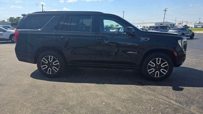 2023 GMC Yukon AT4