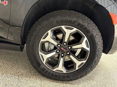 2022 GMC Yukon AT4
