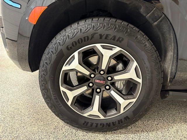 2022 GMC Yukon AT4