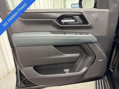 2025 GMC Yukon XL AT4