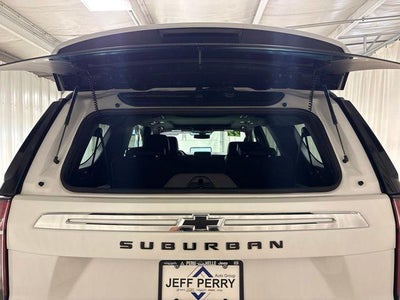 2022 Chevrolet Suburban LT