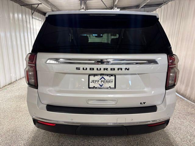 2022 Chevrolet Suburban LT