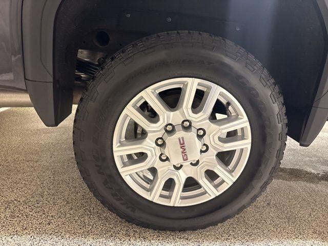 2024 GMC Sierra 2500 HD SLT