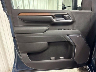 2025 GMC Sierra 2500 HD Denali