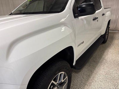 2021 GMC Canyon 4WD AT4 w/Leather