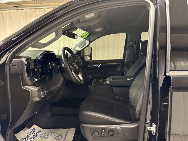 2024 GMC Sierra 1500 SLE