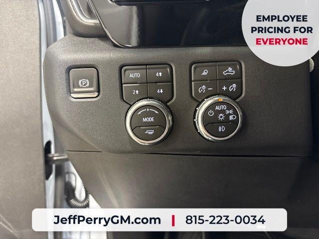 2026 GMC Sierra 1500 SLT - Photo 10