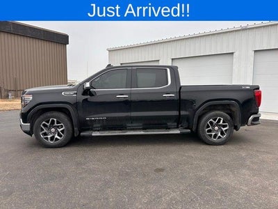 2022 GMC Sierra 1500 SLT