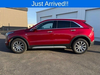 2022 Cadillac XT4 FWD Premium Luxury