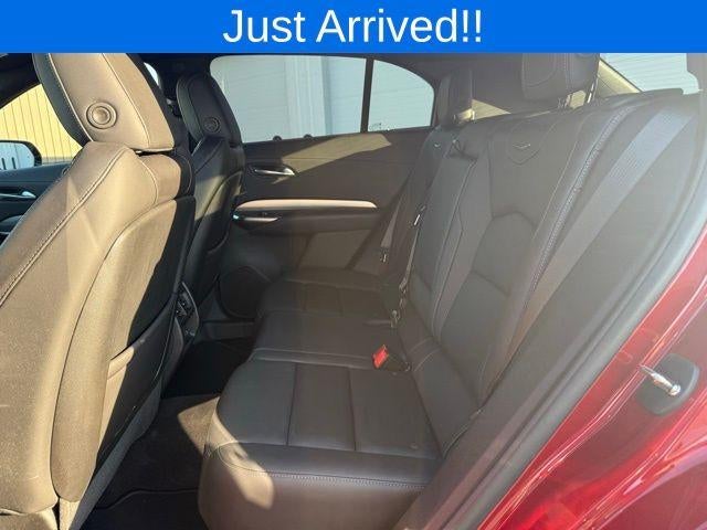 2022 Cadillac XT4 FWD Premium Luxury