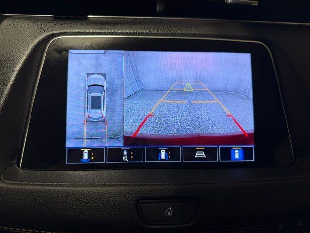 2022 Cadillac XT4 FWD Premium Luxury