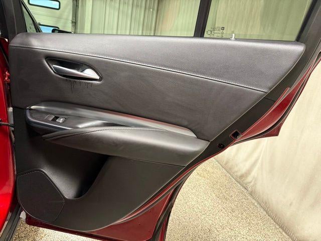 2022 Cadillac XT4 FWD Premium Luxury