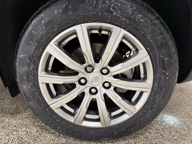 2022 Cadillac XT4 FWD Premium Luxury