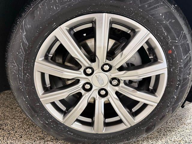 2022 Cadillac XT4 FWD Premium Luxury