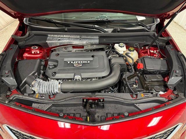 2022 Cadillac XT4 FWD Premium Luxury