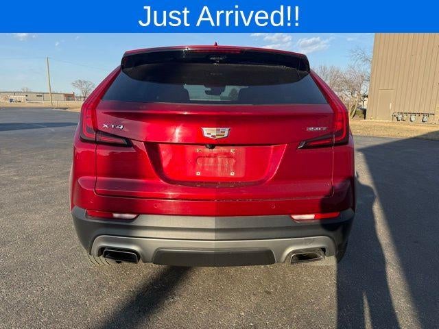 2022 Cadillac XT4 FWD Premium Luxury